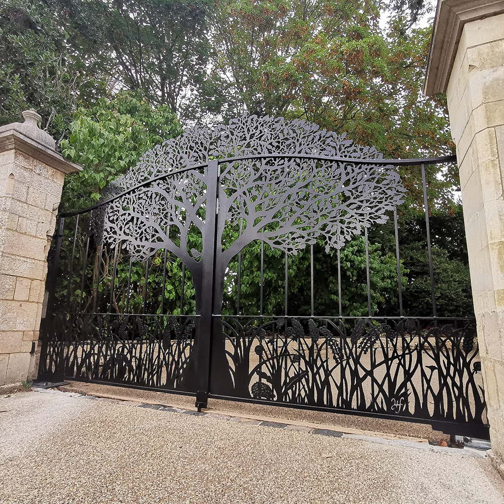 Bespoke Electric Driveway Gate in Cambridge