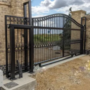 electric sliding gates in Cambridge